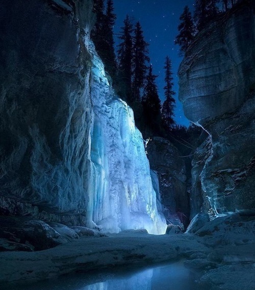 jasper-canada-01.jpg