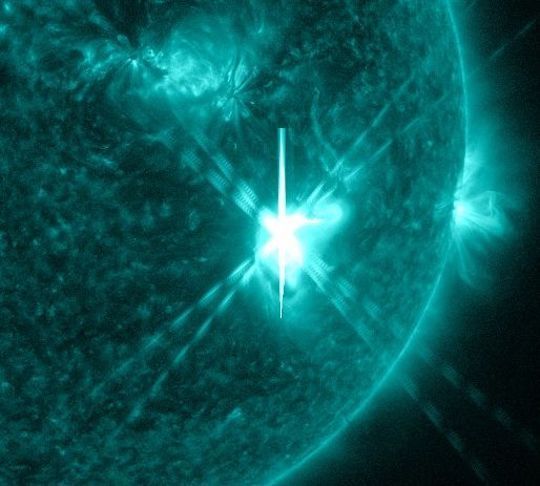 x9-flare-0906.jpg